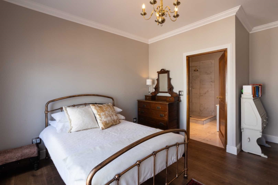 5 Bedroom Property for Sale in Val De Vie Estate Western Cape
